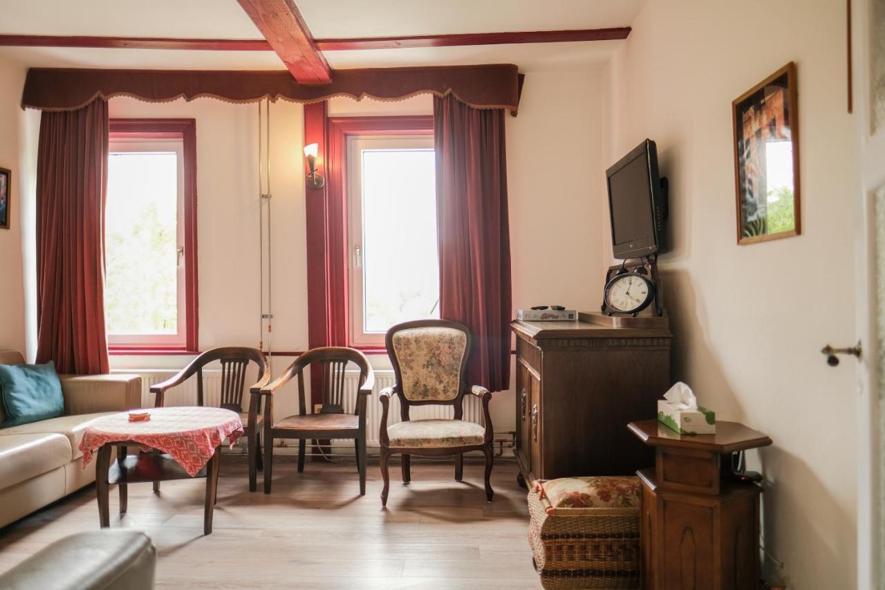 巴特萨克萨Vakantiehuis Julia别墅 外观 照片
